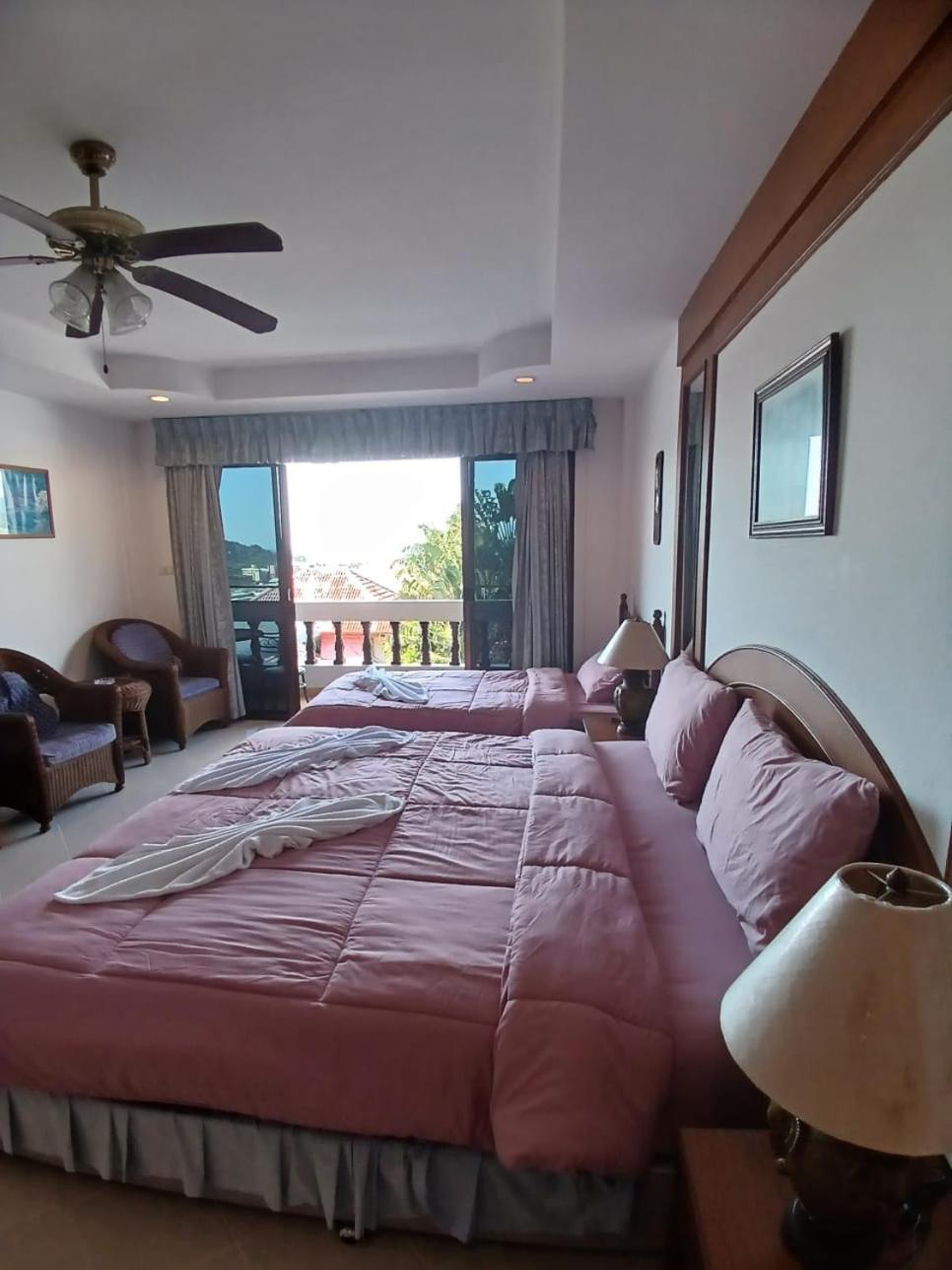 Aksarai Hotel Patong Εξωτερικό φωτογραφία