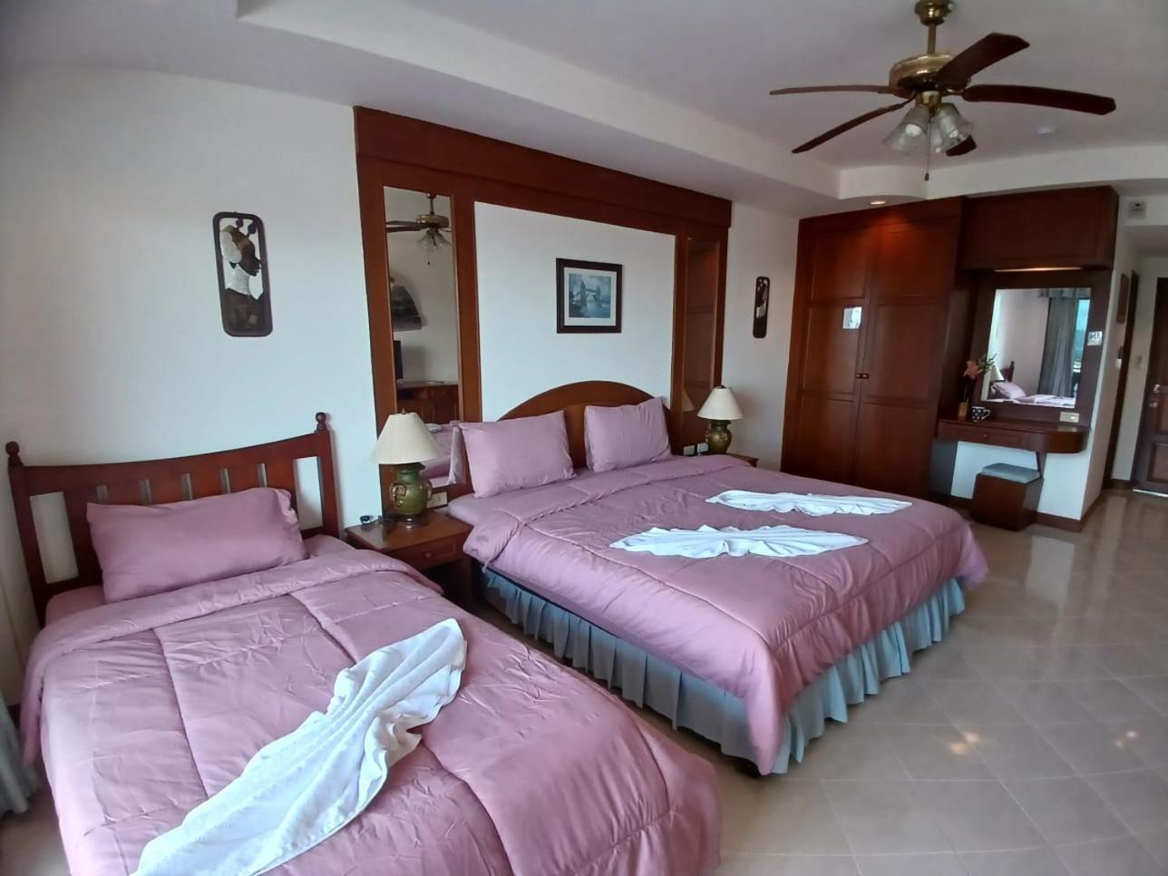 Aksarai Hotel Patong Εξωτερικό φωτογραφία