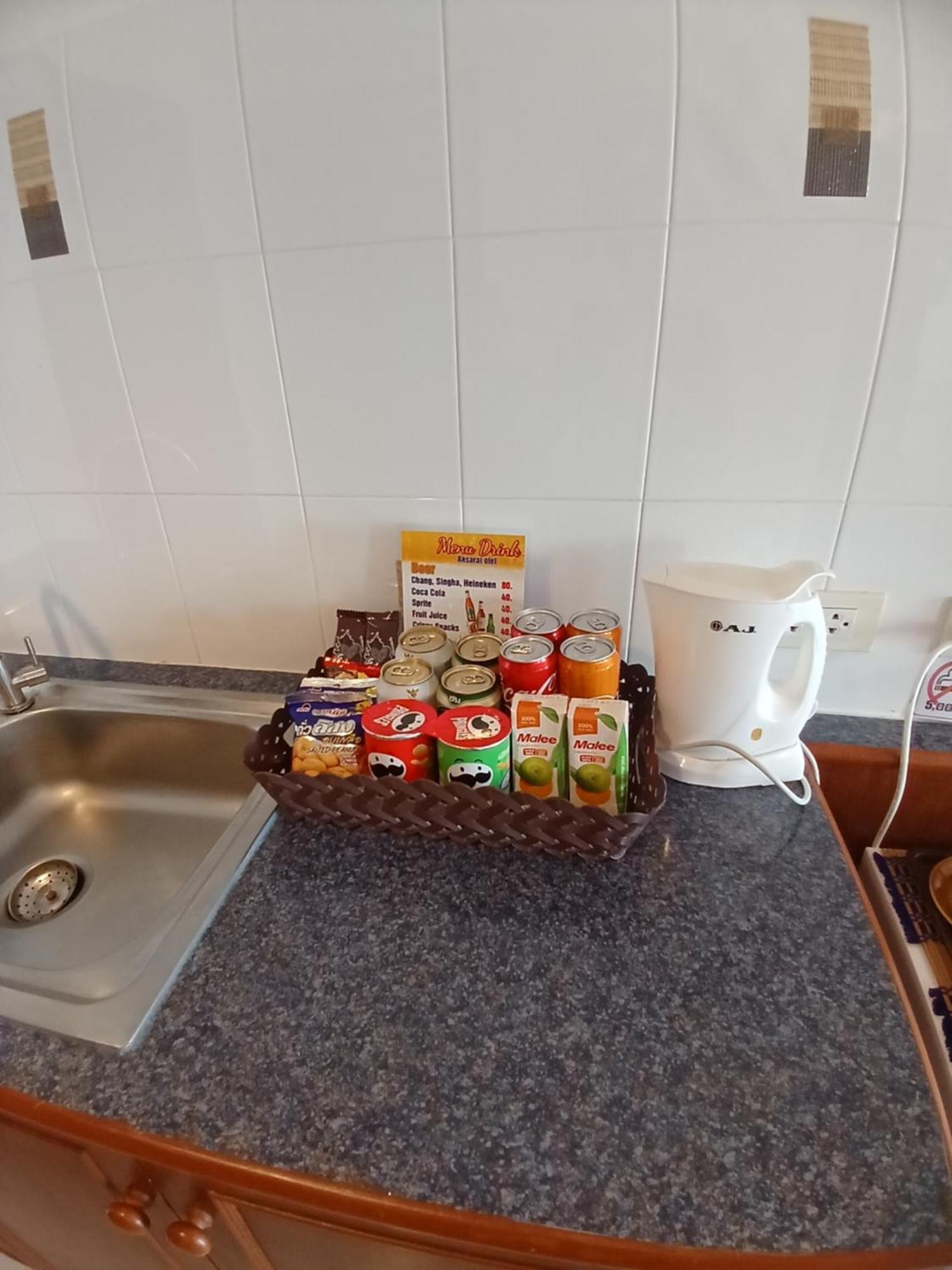 Aksarai Hotel Patong Εξωτερικό φωτογραφία